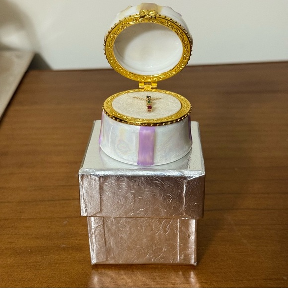 NWT Vintage 10K Gold 3-Stone Pendant Necklace 18” Ruby Emerald Sapphire GIFT - Picture 4 of 10